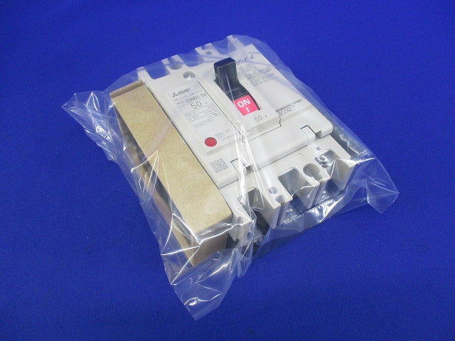 ノーヒューズスイッチ3P50A DSN63-SV