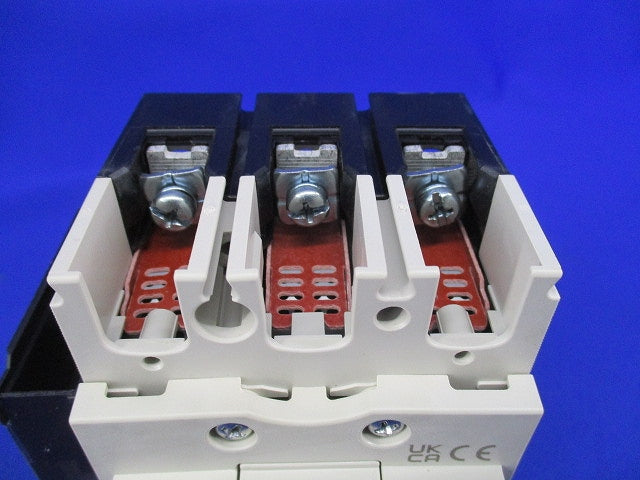 ノーヒューズスイッチ3P50A DSN63-SV