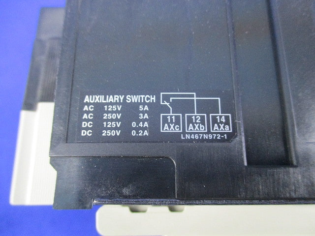 ノーヒューズスイッチ3P50A DSN63-SV