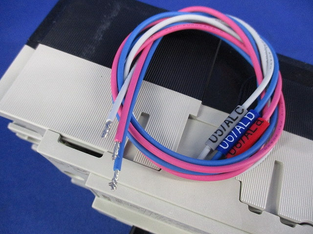 ノーヒューズブレーカ 2P30A 箱違い NF63-SV