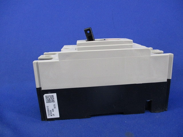 ノーヒューズブレーカ 2P40A(アラームスイッチ付) NF63-SV