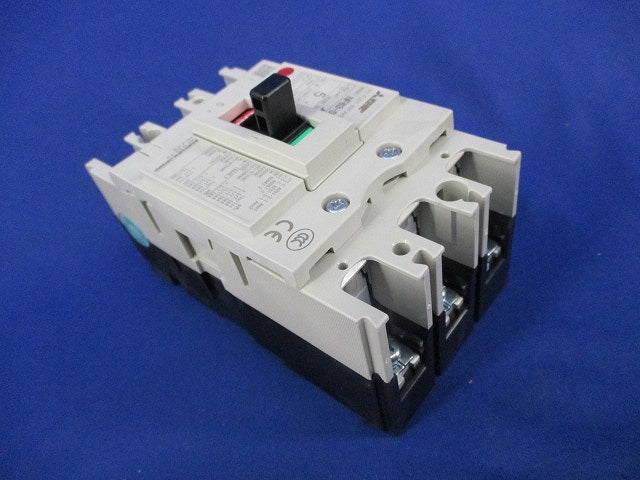 ノーヒューズブレーカ 3P5A 箱違い NF63-SV
