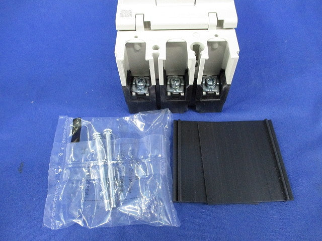 ノーヒューズブレーカ 3P5A 箱違い NF63-SV