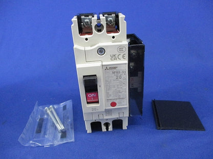 ノーヒューズブレーカ 2P20A(アラームスイッチ付) NF63-SV