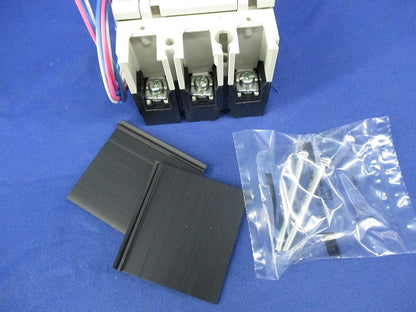 ノーヒューズブレーカ 3P50A NF63-SV