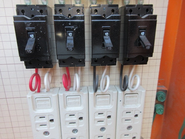 仮設用分電盤(ジャンク品) 型番混在