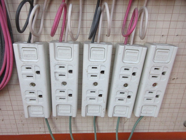 仮設用分電盤(ジャンク品) 型番混在