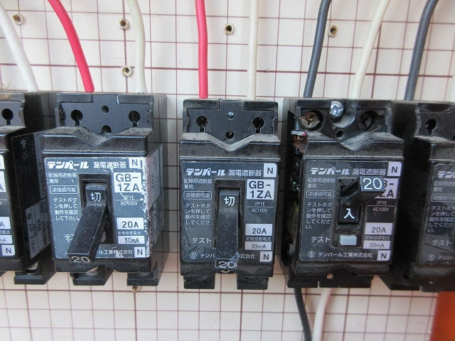 仮設用分電盤(ジャンク品) 型番混在