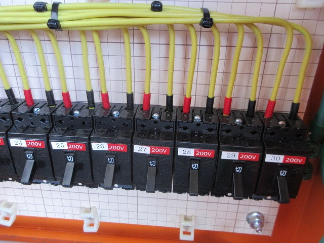 仮設用分電盤(ジャンク品) 型番混在