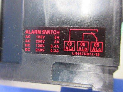 ノーヒューズブレーカ 2P30A(アラームスイッチ付) NF63-SV