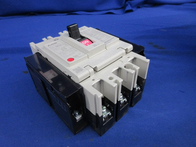 ノーヒューズブレーカ3P20A NF63-CV