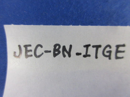 埋込アースターミナル付接地コンセント(3個入)ピュアホワイト JEC-BN-ITGE