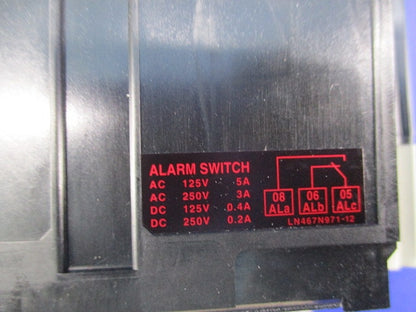 ノーヒューズブレーカ2P30A(アラームスイッチ付) NF32-SV