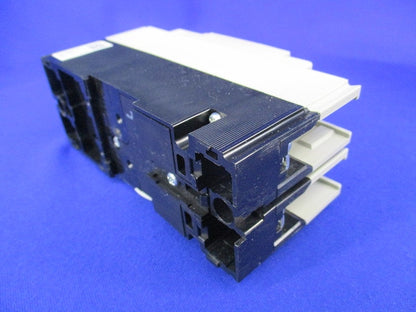 ノーヒューズブレーカ 2P20A　 NF63-SV