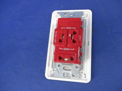 埋込100/200V併用接地コンセント プレート付 JLB-ITGLIG