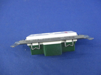 埋込接地コンセント(5個入) WTF11123K