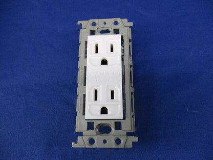 埋込接地ダブルコンセント(5個入) WTF13124WK