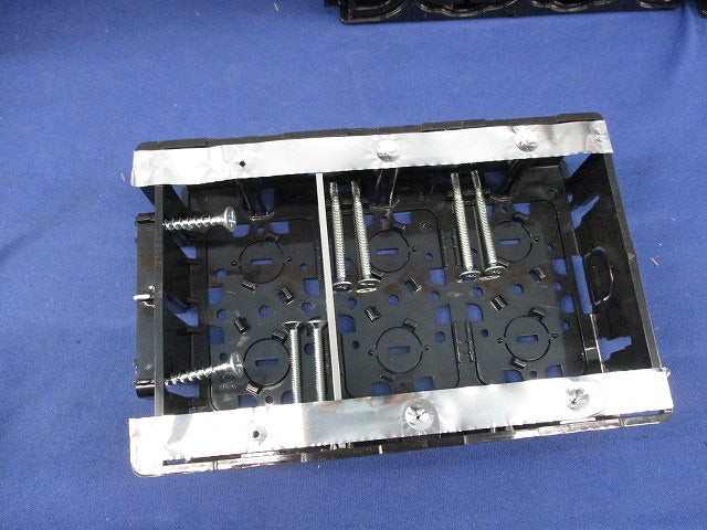 台付スライドボックス3ヶ用・セパレーター付(17個入) SB-3W