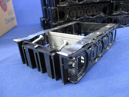 台付スライドボックス3ヶ用・セパレーター付(17個入) SB-3W