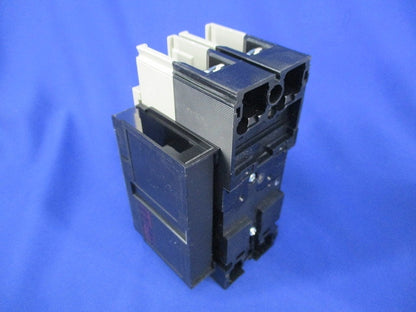 ノーヒューズブレーカ2P30A(アラームスイッチ付) NF32-SV