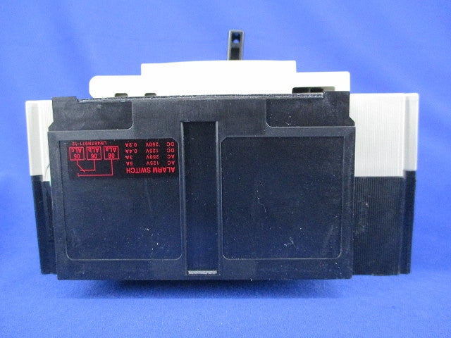 ノーヒューズブレーカ2P30A(アラームスイッチ付) NF32-SV