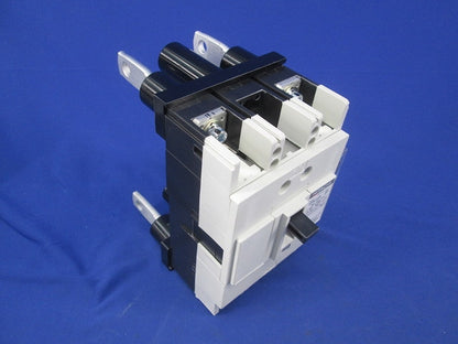 ヒューズフリー遮断器2P225A SXK225