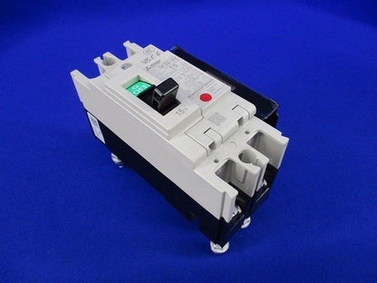 ノーヒューズブレーカ2P15A(アラームスイッチ付) NF32-SV