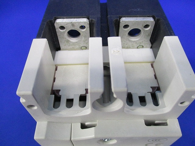 ノーヒューズ遮断器2P40A NF125-SV
