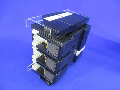 オートブレーカ3P30A BW50SAG