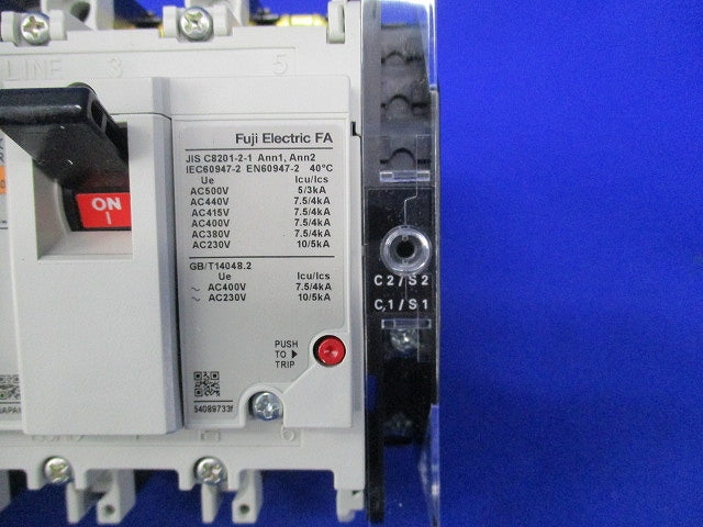 オートブレーカ3P30A BW50SAG