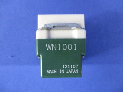 埋込コンセント(10個入) WN1001