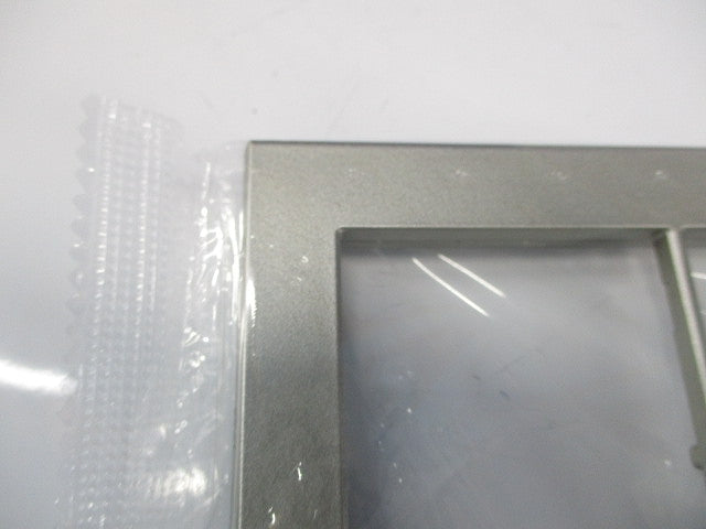 スイッチプレート3連用(10個入)シルバー QWP-3