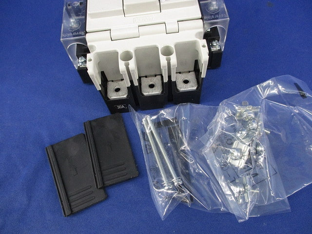 ヒューズフリー遮断器3P30A SXK60-C
