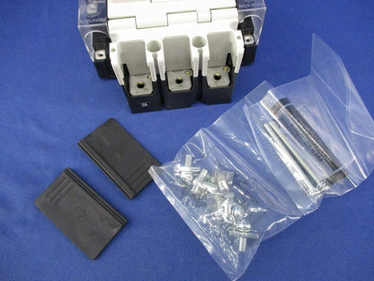 ヒューズフリー遮断器3P5A SXK60-C