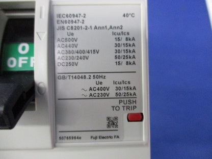 オートブレーカ3P125A(アラームスイッチ付) BW125JAG