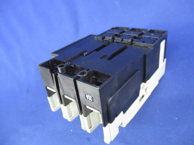 ヒューズフリー遮断器3P30A FXK60-S