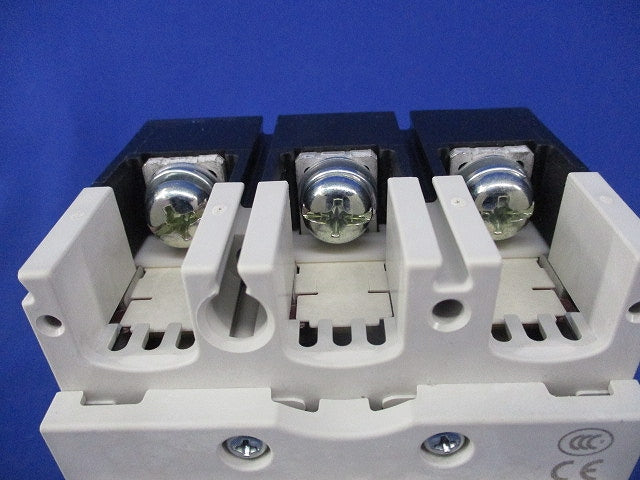 ノーヒューズ遮断器3P20A NF125-SV