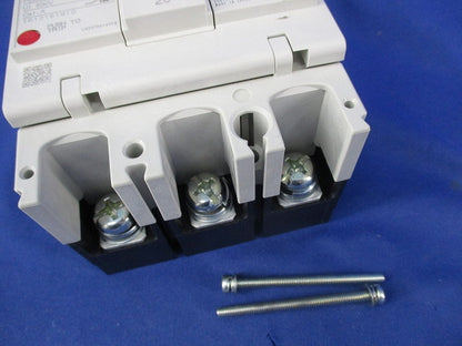 ノーヒューズ遮断器3P20A NF125-SV