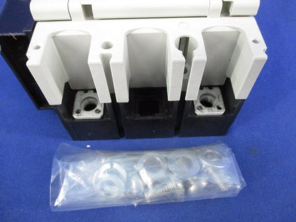 ノーヒューズブレーカ2P20A NF63-HRV