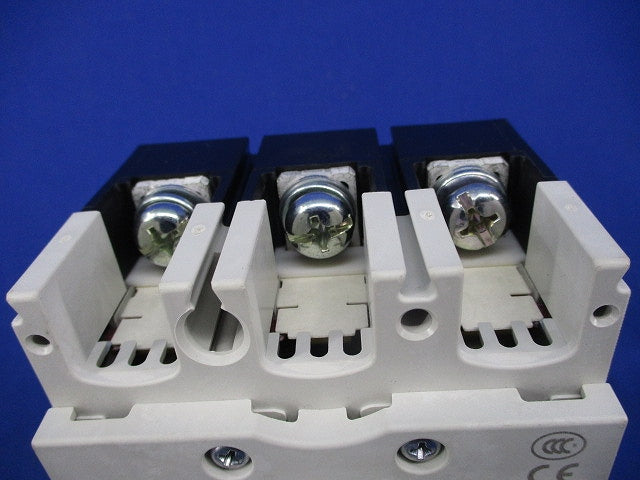 ノーヒューズ遮断器3P20A NF125-SV