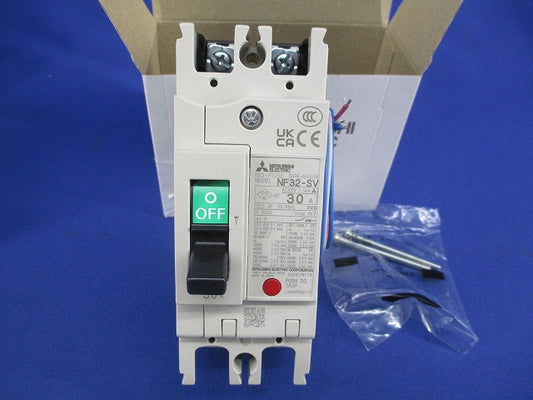ノーヒューズブレーカ2P30A　NF32-SV