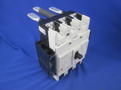 ノーヒューズブレーカ3P50A NF125-SEV