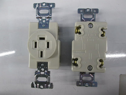 引掛埋込コンセント(5個入)ミルキーホワイト National WF1415K