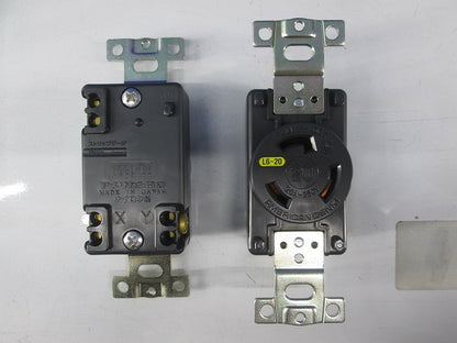 引掛埋込コンセント(2個入) 3220-L6