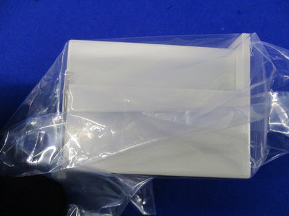 ブレーカー用表面形端子カバー(4セット入) TMC-1
