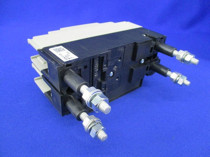 ノーヒューズブレーカ2P20A(アラームスイッチ付) NF32-SV