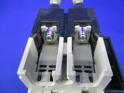 ノーヒューズブレーカ2P20A(アラームスイッチ付) NF32-SV