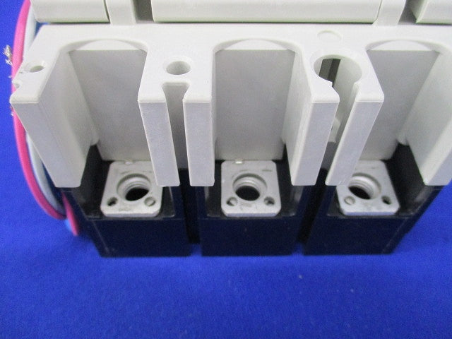 ノーヒューズ遮断器3P100A NF125-SV