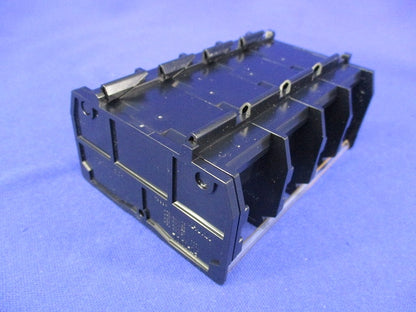 セルフアップ式端子台4P(取り外し品) PT-100L