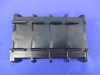 セルフアップ式端子台4P(取り外し品) PT-100L